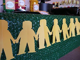 Stylish Childrens Parties: Lego Birthday Party Dessert Table